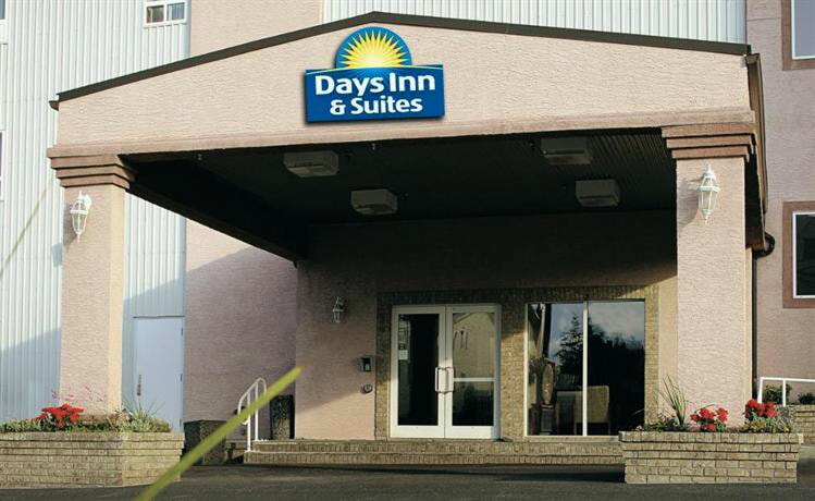 Days Inn & Suites by Wyndham Yellowknife